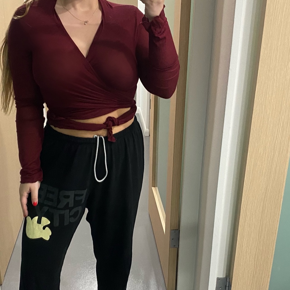 Cropped Burgundy wrap top